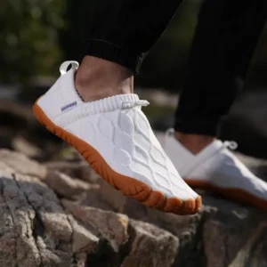 Unisex Barefoot Walking Shoes - Minimalist Comfortable Water Shoes for Women & Men Beach Outdoor Running Sneakers for All-Terrain Wear